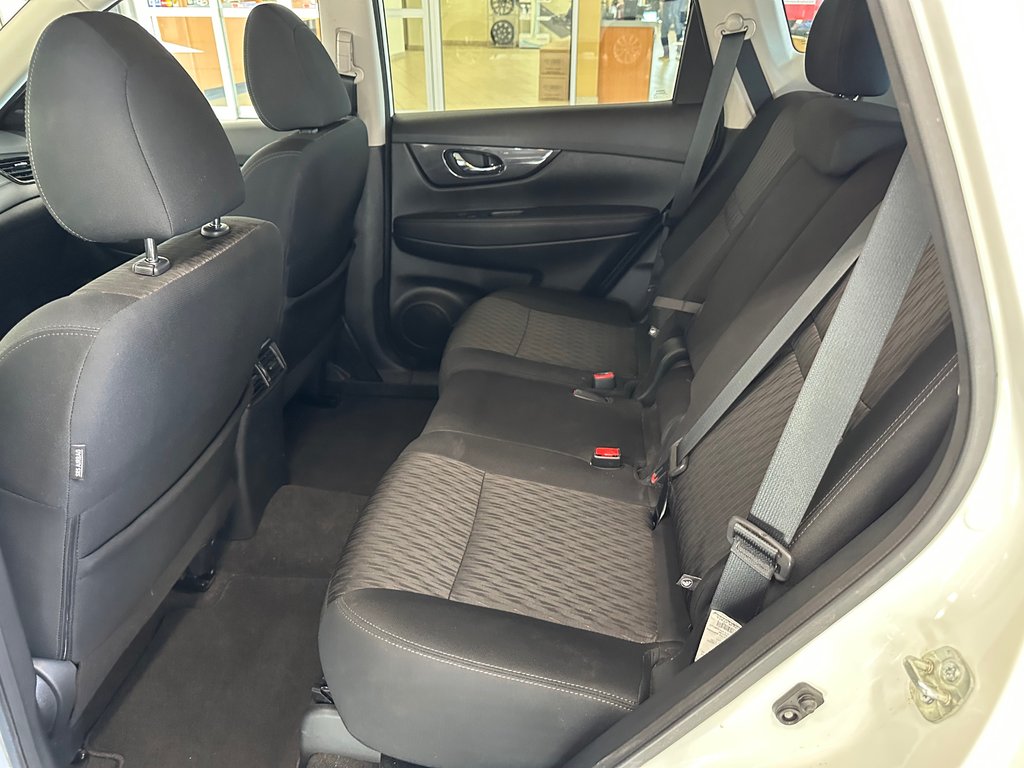 Nissan Rogue Spécial Édition AWD 2020 à Cowansville, Québec - 20 - w1024h768px