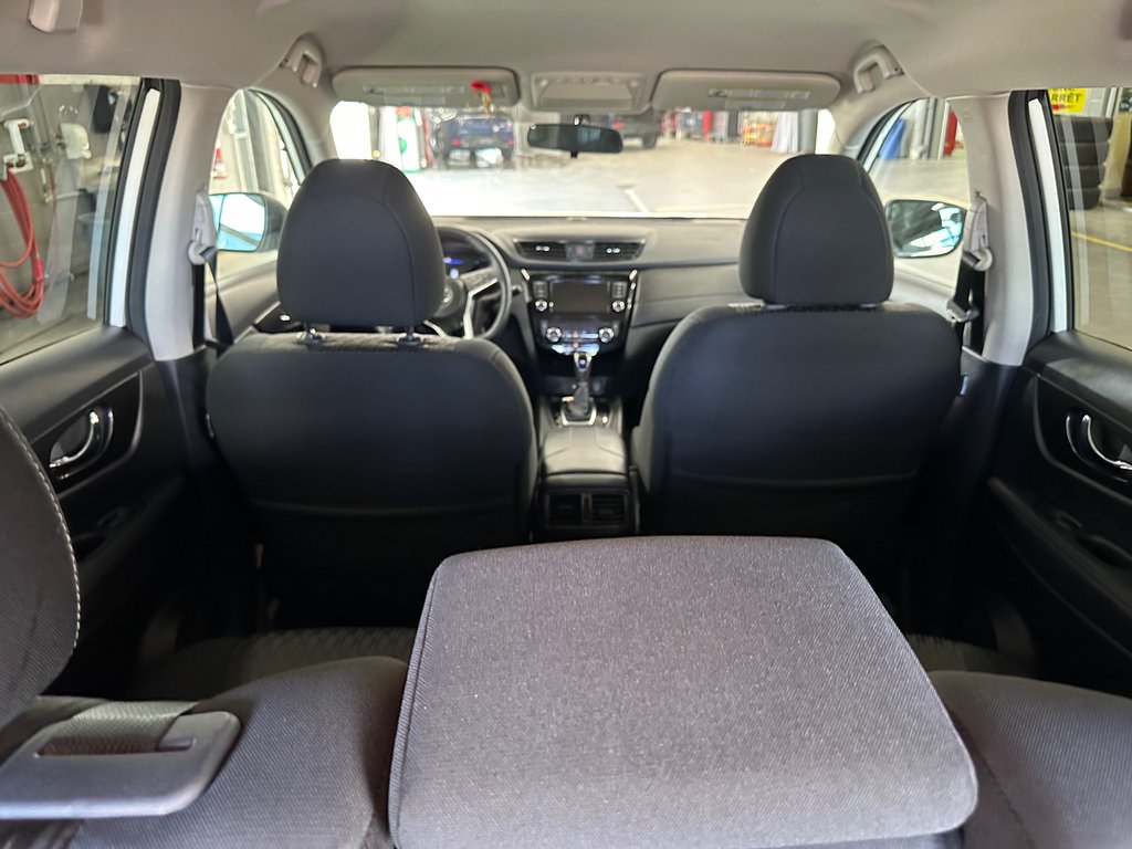 Nissan Rogue Spécial Édition AWD 2020 à Cowansville, Québec - 8 - w1024h768px