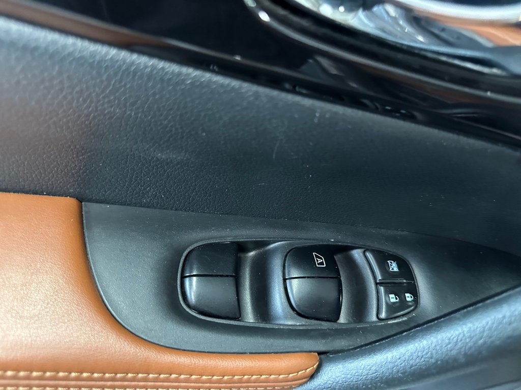 Nissan Rogue SL Platinium 2020 à Cowansville, Québec - 28 - w1024h768px