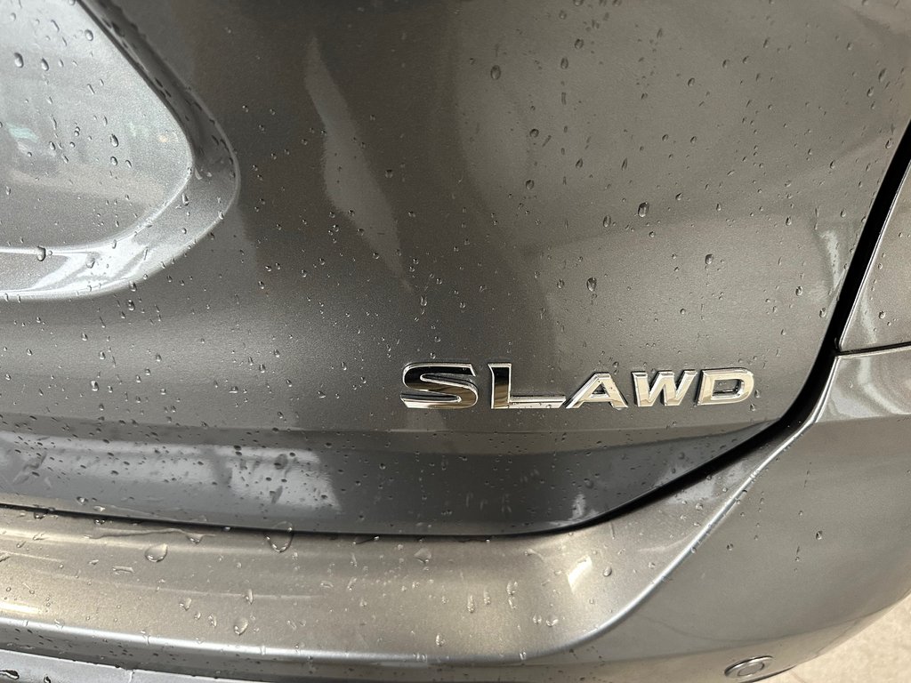 Nissan Rogue SL Platinium 2020 à Cowansville, Québec - 9 - w1024h768px