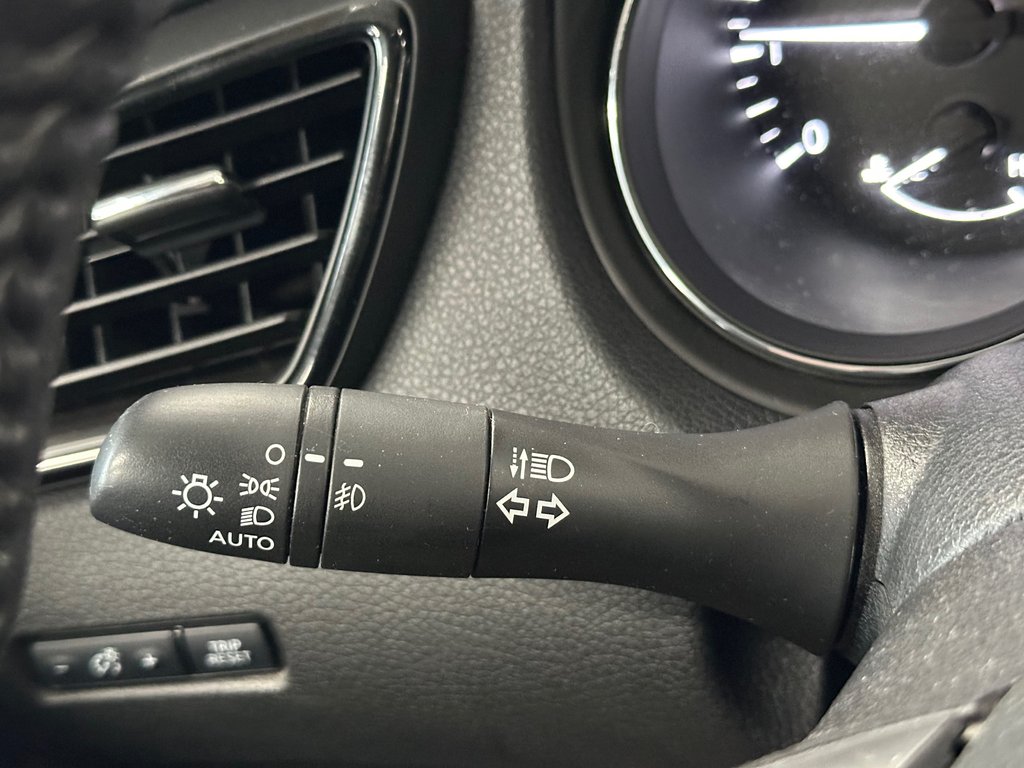 Nissan Rogue SL Platinium 2020 à Cowansville, Québec - 41 - w1024h768px