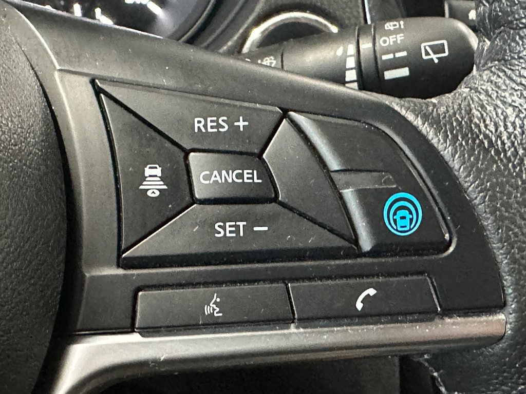 Nissan Rogue SL Platinium 2020 à Cowansville, Québec - 38 - w1024h768px