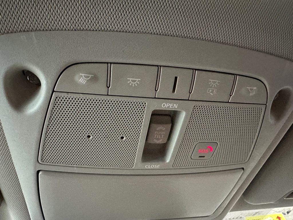 Nissan Rogue SL Platinium 2020 à Cowansville, Québec - 44 - w1024h768px