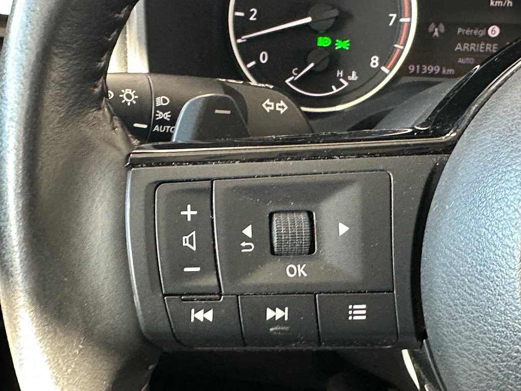 2021 Nissan Rogue SV in Cowansville, Quebec - 38 - w1024h768px