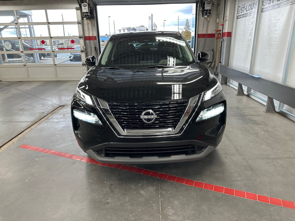 Rogue S AWD 2023 à Cowansville, Québec - 7 - w1024h768px