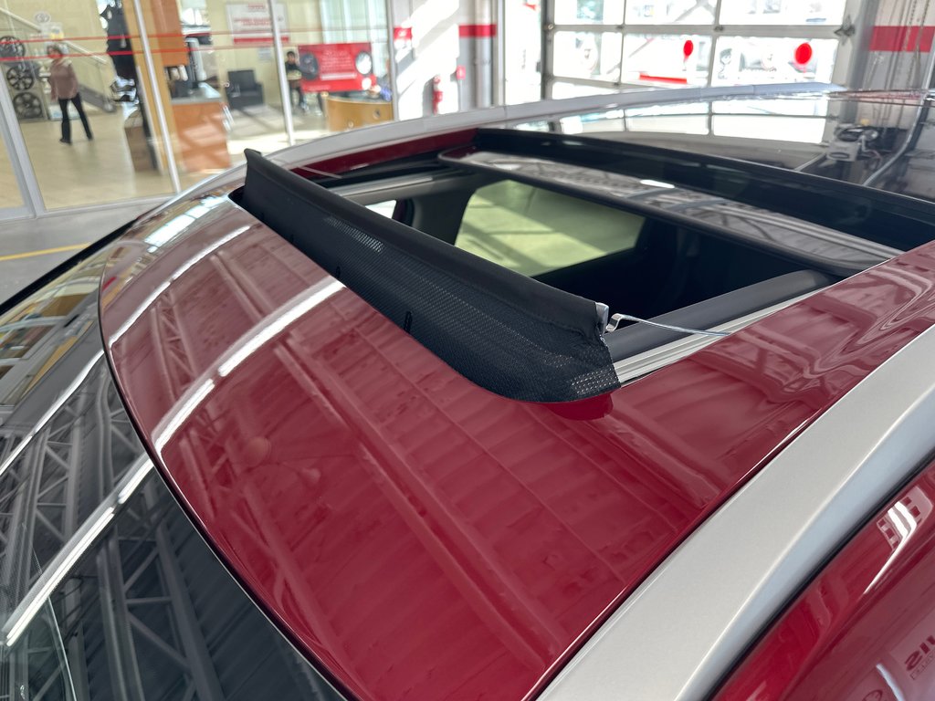 2024  Rogue SV Moonroof in Cowansville, Quebec - 30 - w1024h768px
