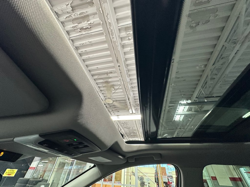 2024 Nissan Rogue SV Moonroof in Cowansville, Quebec - 26 - w1024h768px