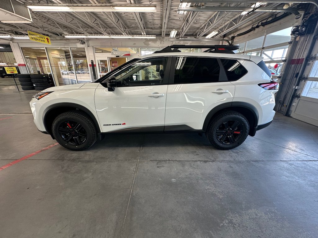 Nissan Rogue Rock Creek AWD 2026 à Cowansville, Québec - 13 - w1024h768px