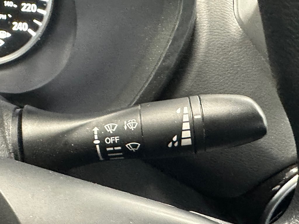 Nissan Sentra S 2020 à Cowansville, Québec - 34 - w1024h768px