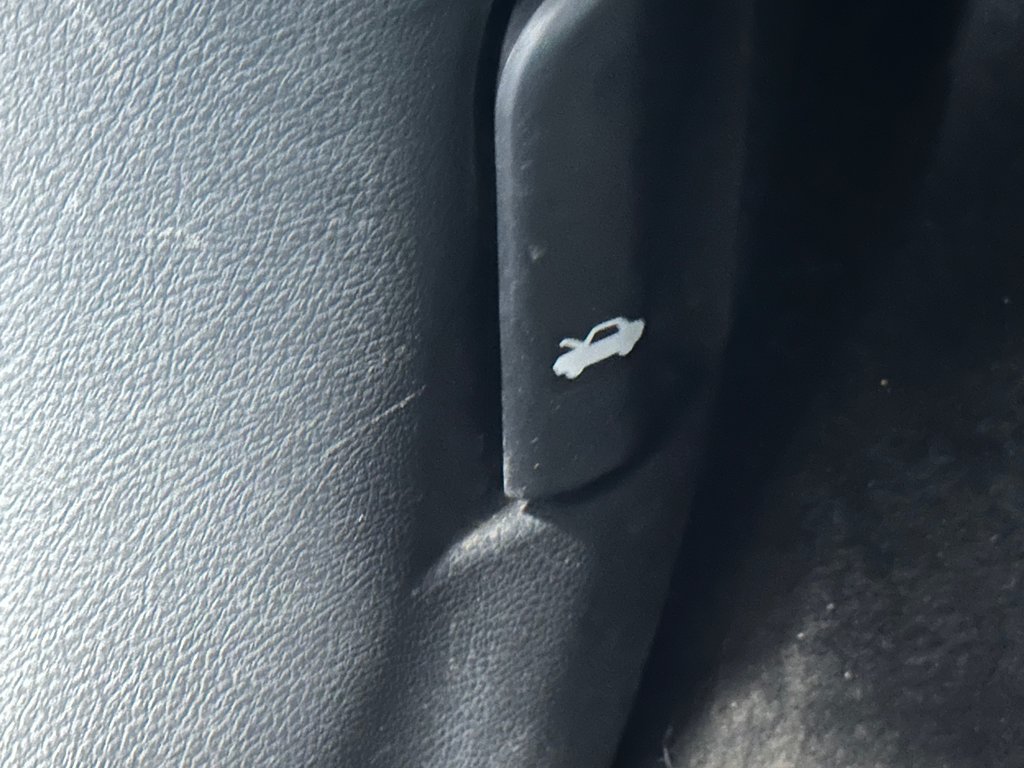 Nissan Sentra S 2020 à Cowansville, Québec - 27 - w1024h768px