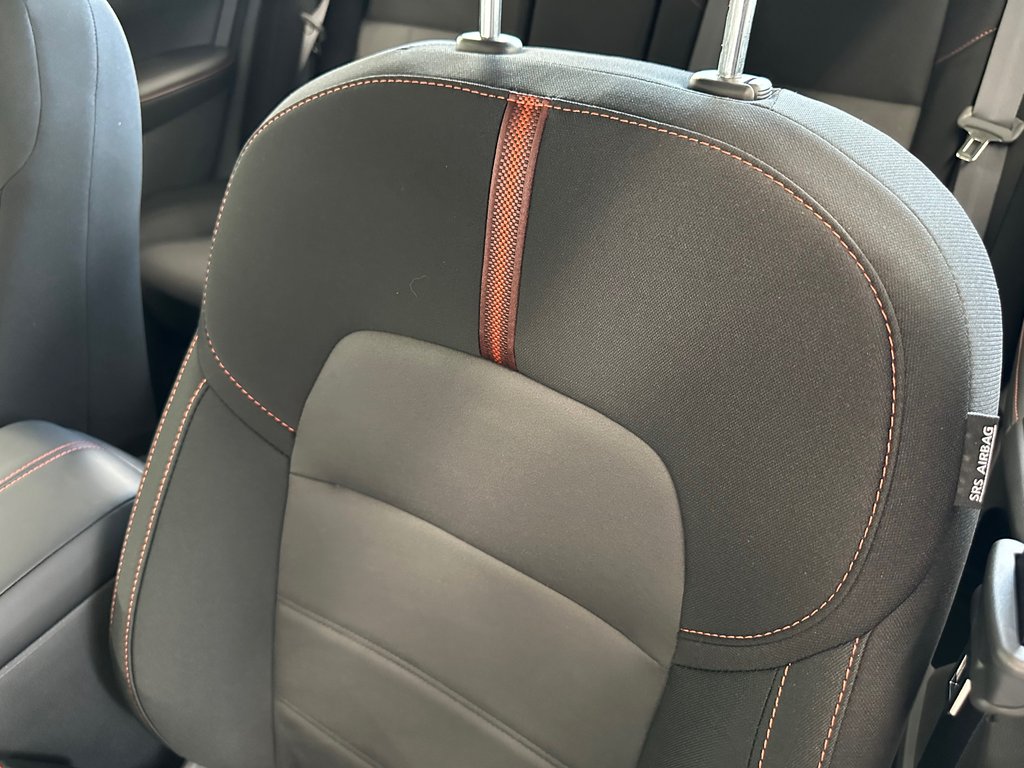 2021 Nissan Sentra SR in Cowansville, Quebec - 26 - w1024h768px