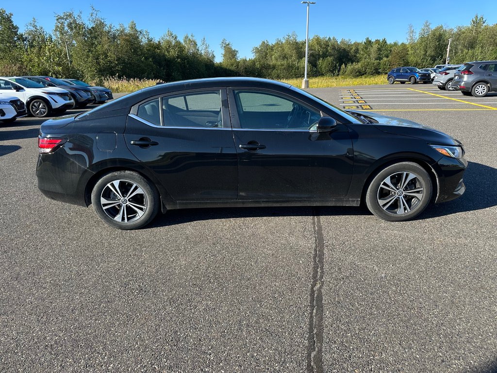 Nissan Sentra SV 2021 à Cowansville, Québec - 3 - w1024h768px