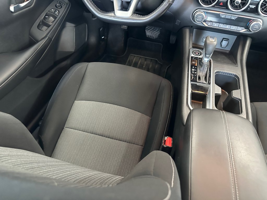 Nissan Sentra SV 2022 à Cowansville, Québec - 19 - w1024h768px