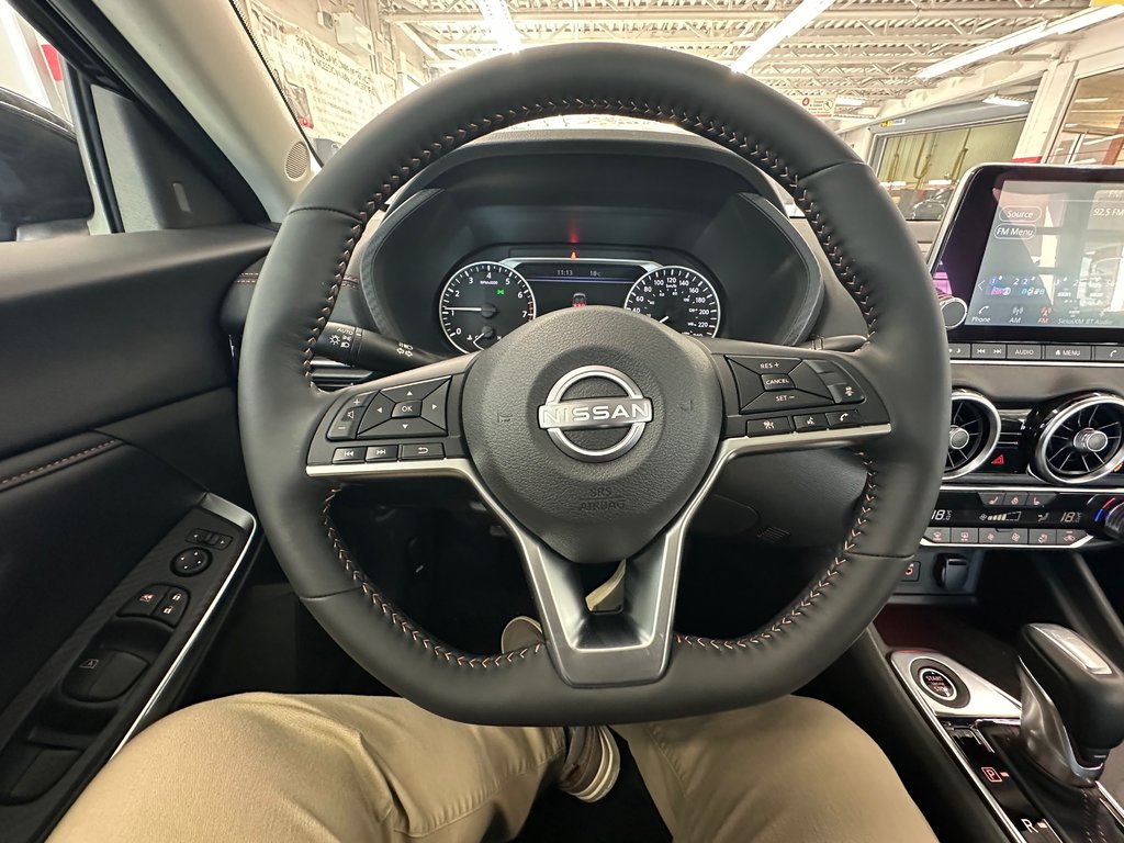 Nissan Sentra SR 2025 à Cowansville, Québec - 36 - w1024h768px