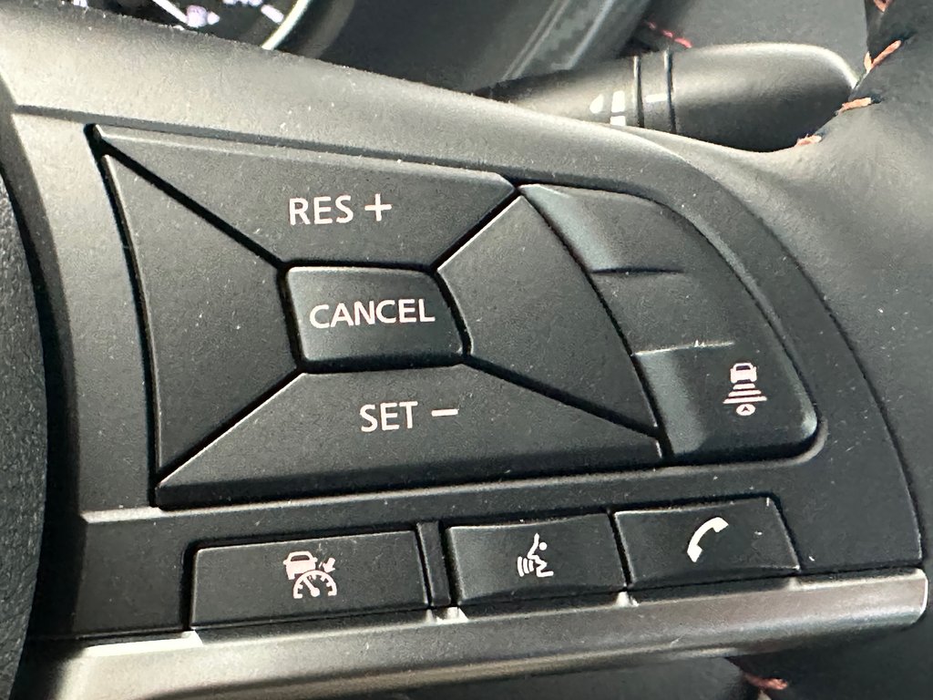 Nissan Sentra SR 2025 à Cowansville, Québec - 37 - w1024h768px