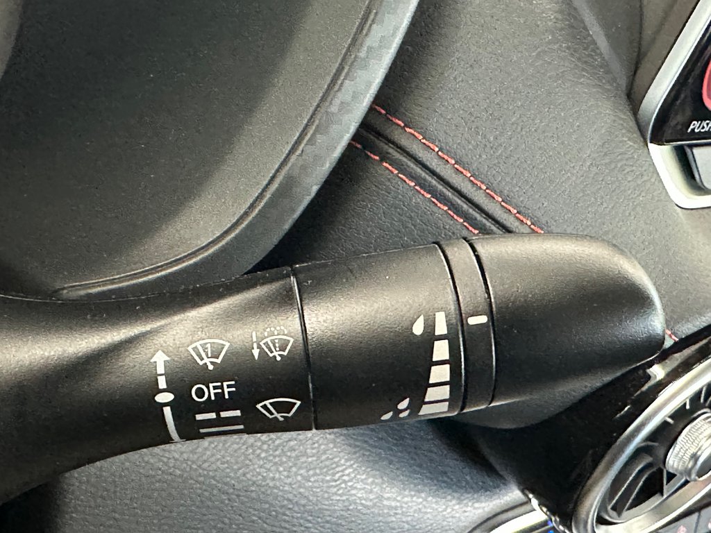 Nissan Sentra SR 2025 à Cowansville, Québec - 38 - w1024h768px