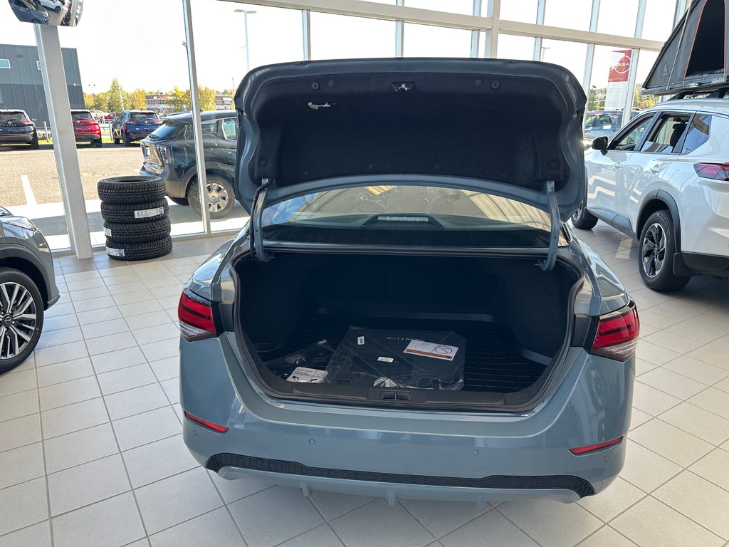 Nissan Sentra SV Toit ouvrant 2025 à Cowansville, Québec - 5 - w1024h768px