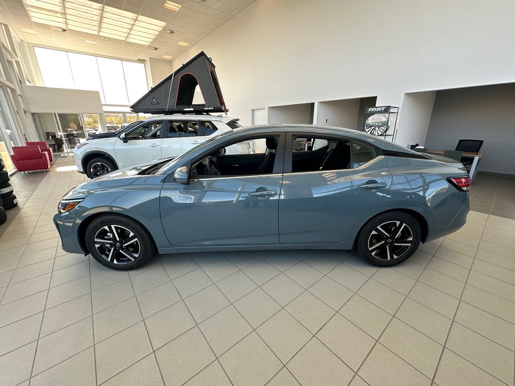 Nissan Sentra SV Toit ouvrant 2025 à Cowansville, Québec - 10 - w1024h768px