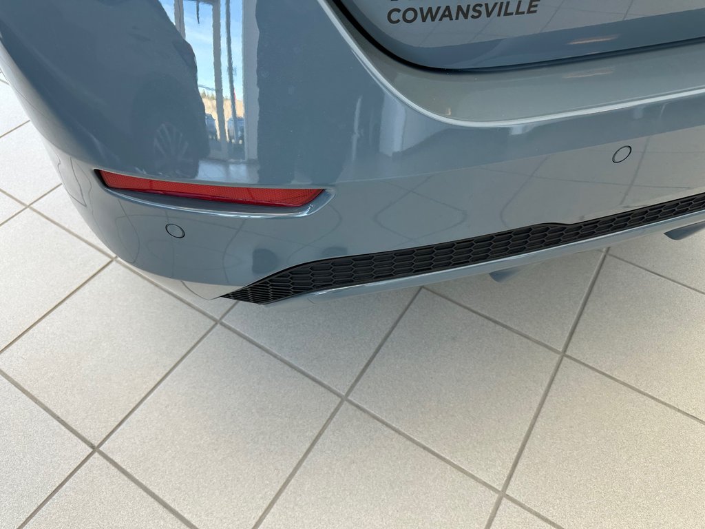 Nissan Sentra SV Toit ouvrant 2025 à Cowansville, Québec - 8 - w1024h768px