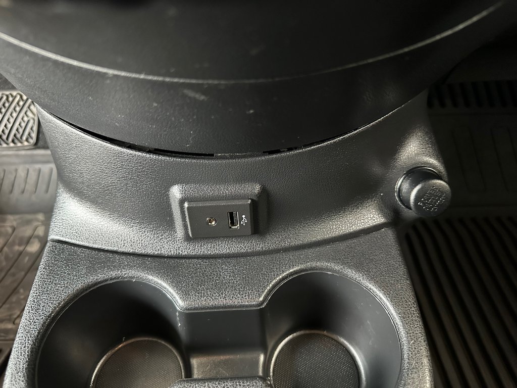 Nissan Versa Note SL 2017 à Cowansville, Québec - 30 - w1024h768px