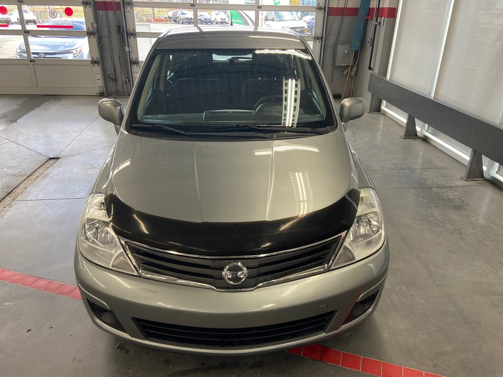 2011 Nissan Versa 1.8 S in Cowansville, Quebec - 16 - w1024h768px