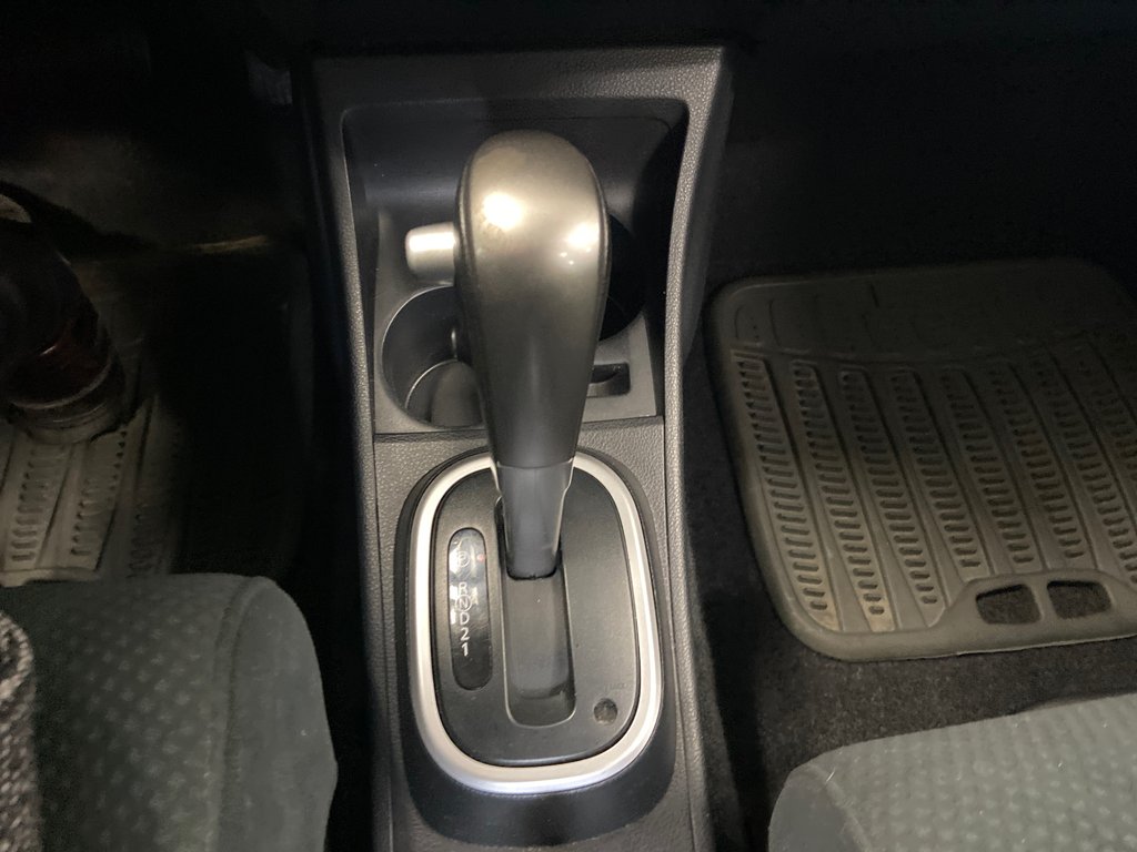 2011 Nissan Versa 1.8 S in Cowansville, Quebec - 27 - w1024h768px