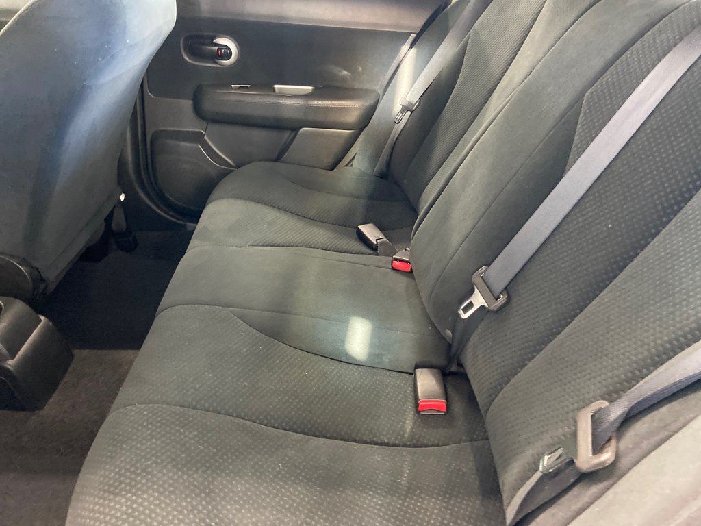 Nissan Versa 1.8 S 2011 à Cowansville, Québec - 16 - w1024h768px