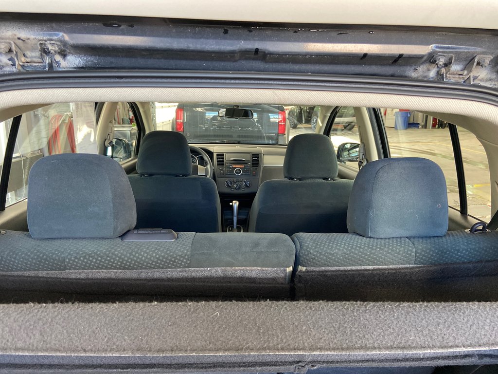 Nissan Versa 1.8 S 2011 à Cowansville, Québec - 13 - w1024h768px