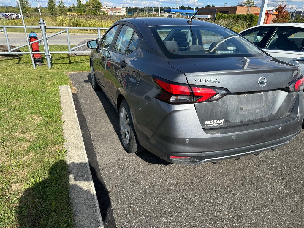 Nissan Versa S 2021 à Cowansville, Québec - 5 - w1024h768px
