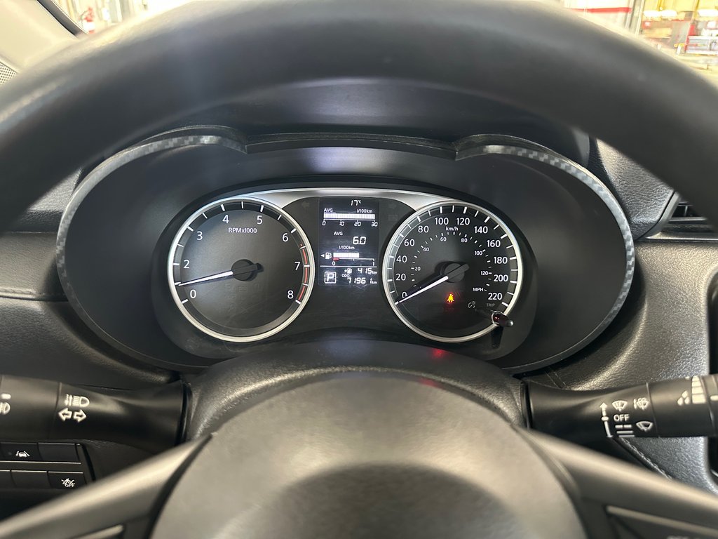 Nissan Versa S 2021 à Cowansville, Québec - 36 - w1024h768px