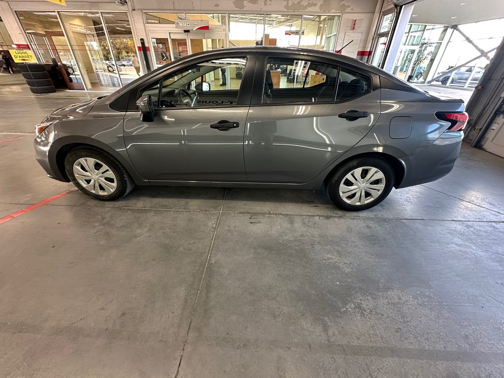 Nissan Versa S 2021 à Cowansville, Québec - 9 - w1024h768px
