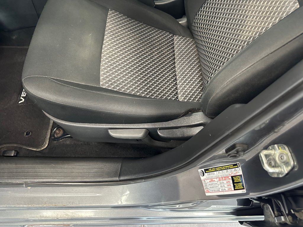 Nissan Versa S 2021 à Cowansville, Québec - 23 - w1024h768px