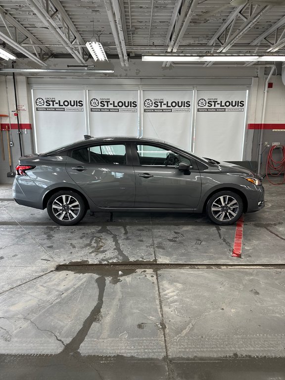 Nissan Versa SV 2024 à Cowansville, Québec - 6 - w1024h768px