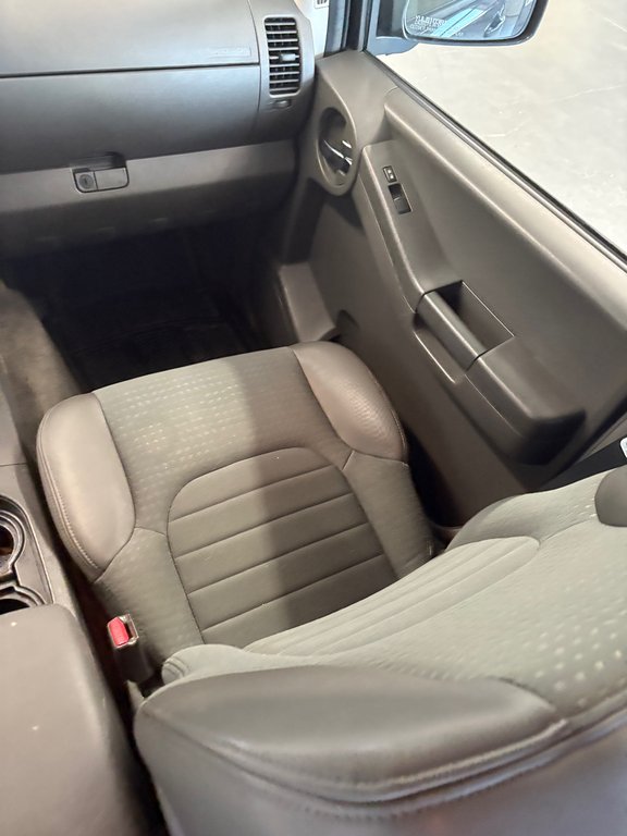 2010 Nissan Xterra SE 4X4 in Cowansville, Quebec - 15 - w1024h768px