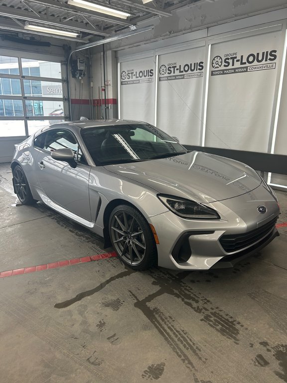 Subaru BRZ Sport-Tech EyeSight 2023 à Cowansville, Québec - 10 - w1024h768px