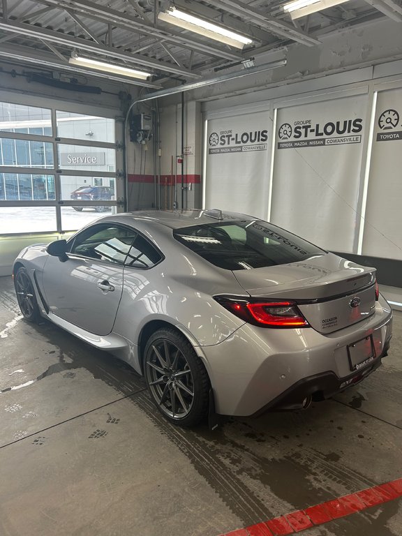 Subaru BRZ Sport-Tech EyeSight 2023 à Cowansville, Québec - 3 - w1024h768px