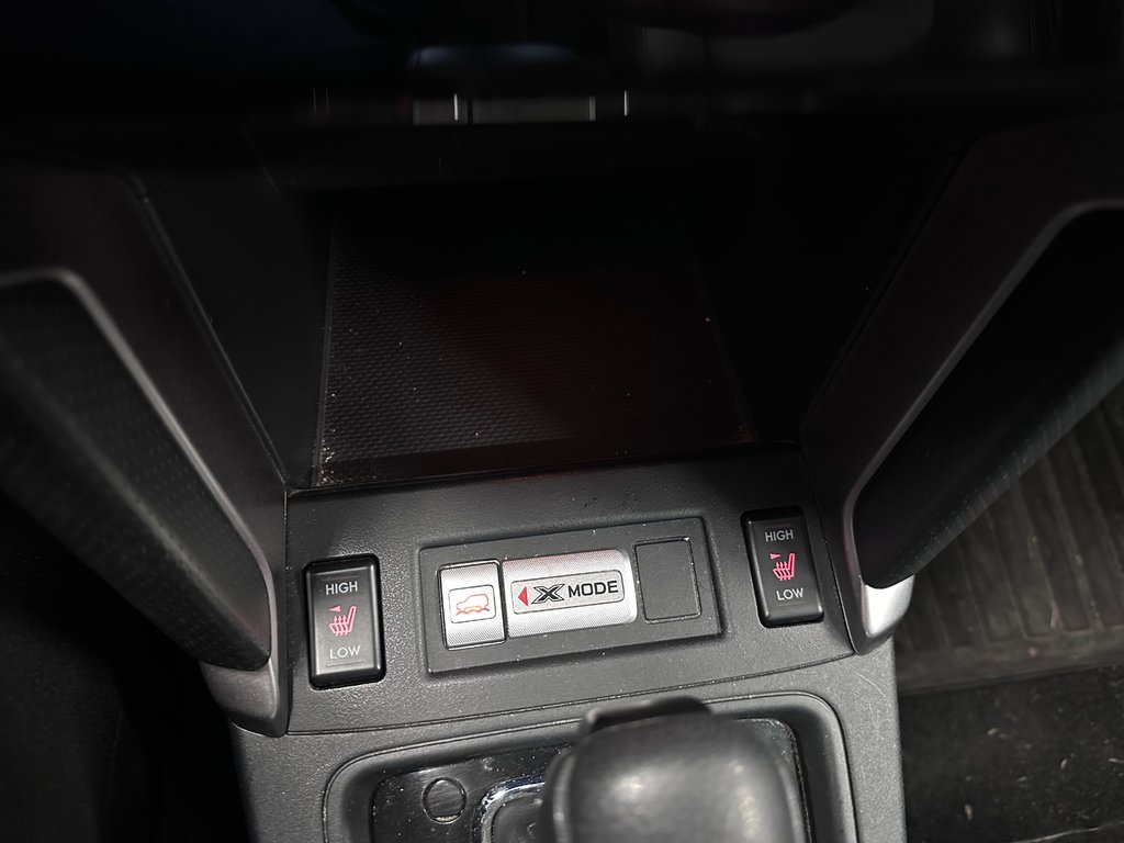 Subaru Forester I Limited w/Tech Pkg 2017 à Cowansville, Québec - 18 - w1024h768px
