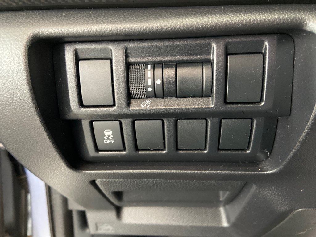 2021 Subaru Impreza Touring in Cowansville, Quebec - 28 - w1024h768px