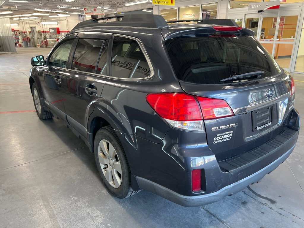 2011 Subaru Outback 2.5i Prem AWD/Pwr Moon in Cowansville, Quebec - 7 - w1024h768px