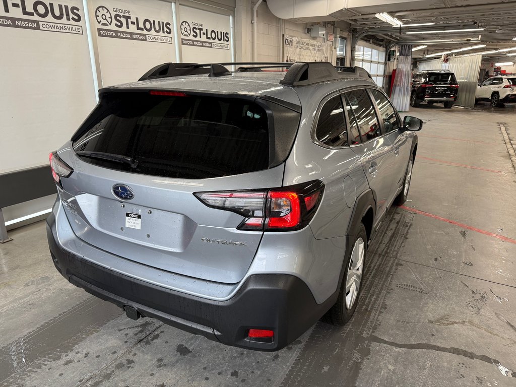 Subaru Outback Convenience 2023 à Cowansville, Québec - 8 - w1024h768px