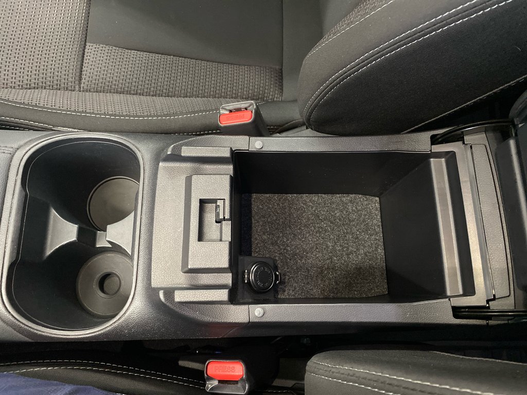 Subaru Outback Convenience 2023 à Cowansville, Québec - 33 - w1024h768px