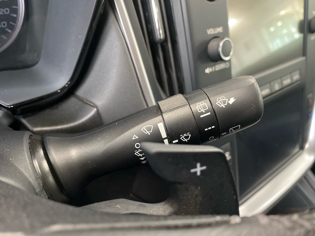 Subaru Outback Convenience 2023 à Cowansville, Québec - 27 - w1024h768px