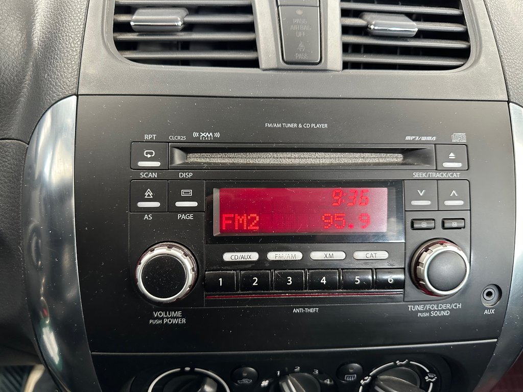 2012 Suzuki SX4 Hatchback JX in Cowansville, Quebec - 26 - w1024h768px