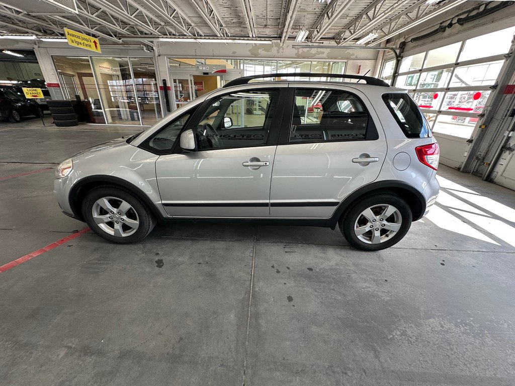 2012 Suzuki SX4 Hatchback JX in Cowansville, Quebec - 11 - w1024h768px