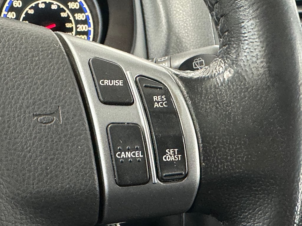 2012 Suzuki SX4 Hatchback JX in Cowansville, Quebec - 28 - w1024h768px