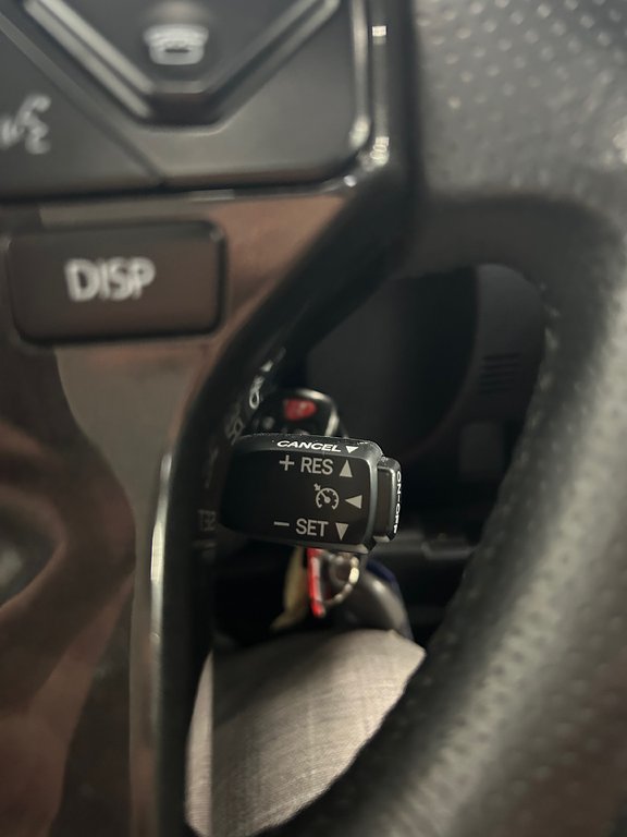 Toyota 4Runner SR5 / TRD OFF ROAD 2016 à Cowansville, Québec - 32 - w1024h768px