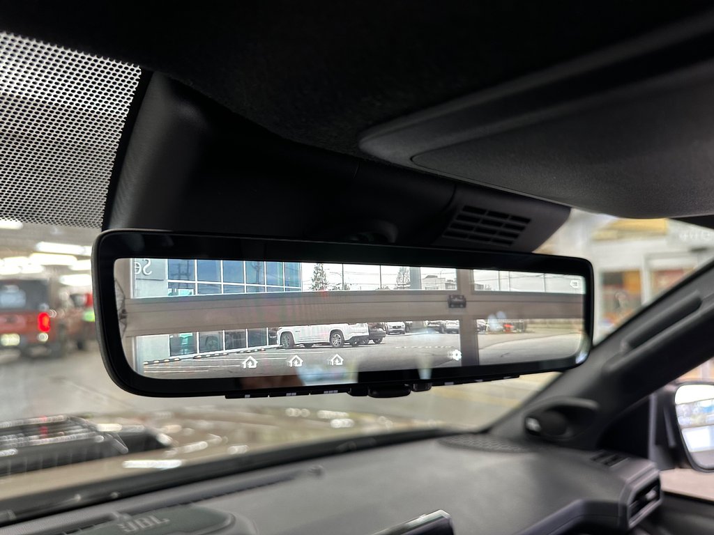 2025 Toyota 4Runner Hybrid TRD PRO in Cowansville, Quebec - 33 - w1024h768px
