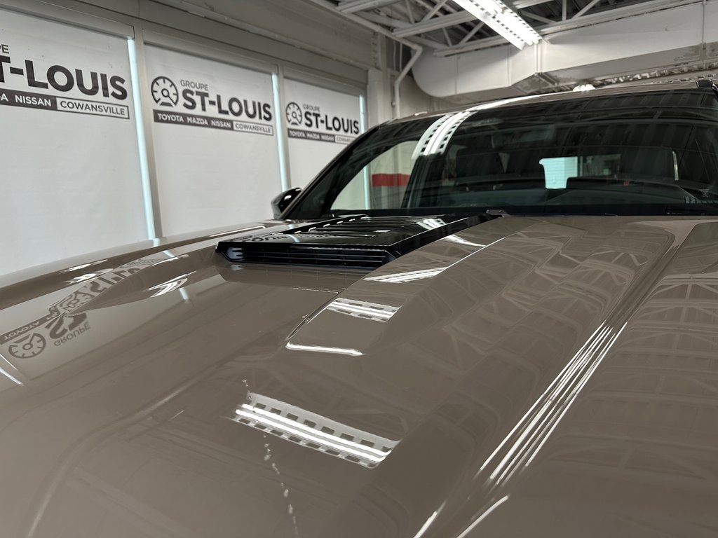 2025 Toyota 4Runner Hybrid TRD PRO in Cowansville, Quebec - 7 - w1024h768px