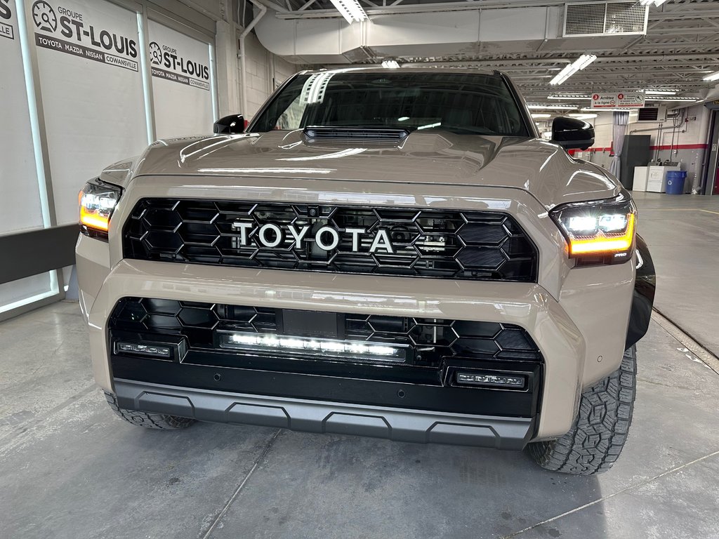 2025 Toyota 4Runner Hybrid TRD PRO in Cowansville, Quebec - 6 - w1024h768px