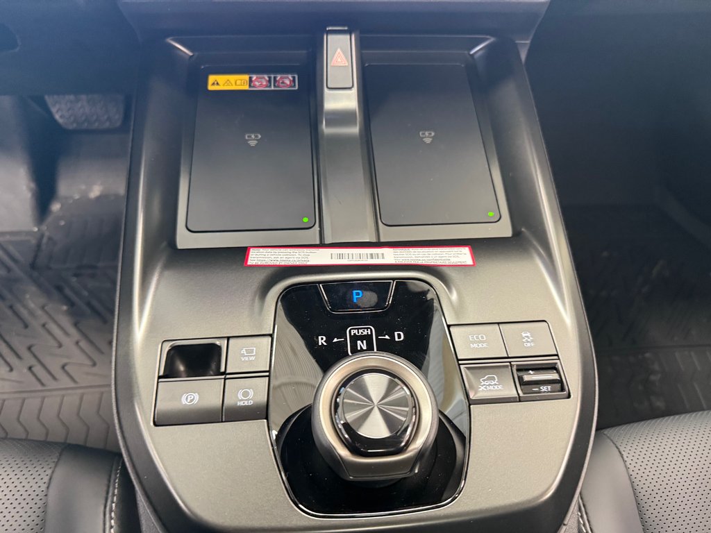 Toyota bZ Limited AWD 2026 à Cowansville, Québec - 31 - w1024h768px